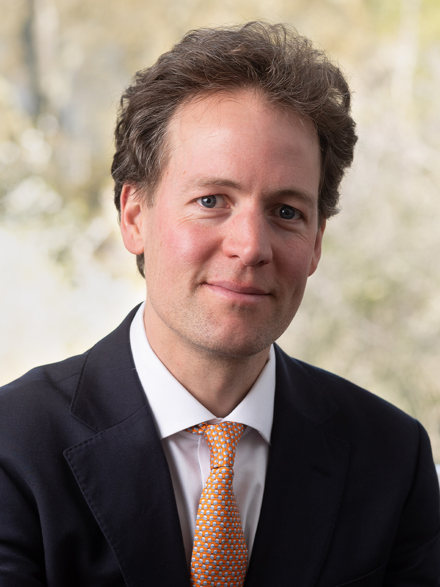 Christopher Thompson
